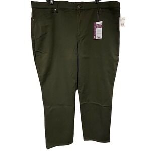 NWT Gloria Vanderbilt Amanda Jeans Pine Glen Dark Green Tapered Leg Size 24W